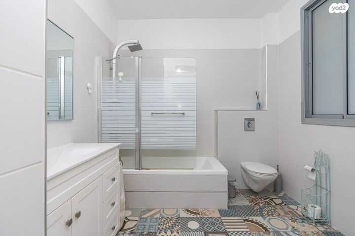 דירה, תל ימת כרכור, פרדס חנה כרכור