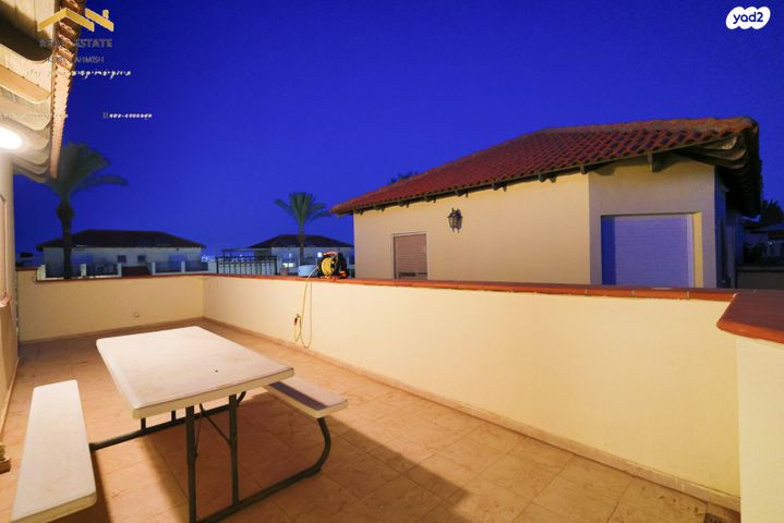 דופלקס, העצמאות 2, אבן יהודה