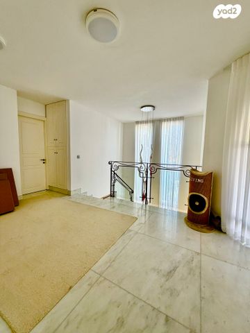 בית פרטי/ קוטג', הכוכבים 67, הרקיע, הגולף, קיסריה