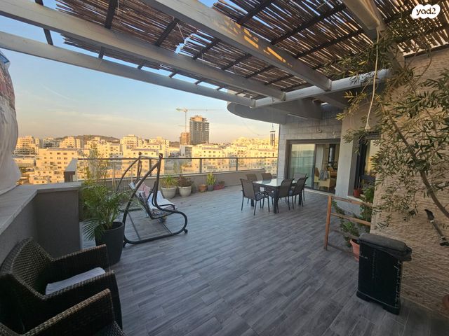 גג/ פנטהאוז, תלמוד בבלי, דובב מישרים / רמת בית שמש ד-1, בית שמש