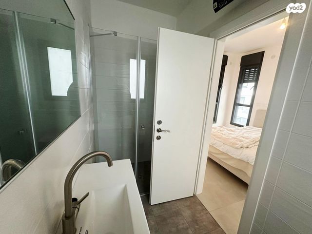 דירה, בר כוכבא, נווה ישראל, הרצליה