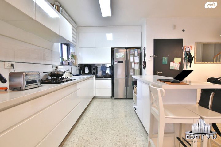 גג/ פנטהאוז, שדרות וייצמן, מרכז העיר, סביניה, הוותיקה, קרית ביאליק