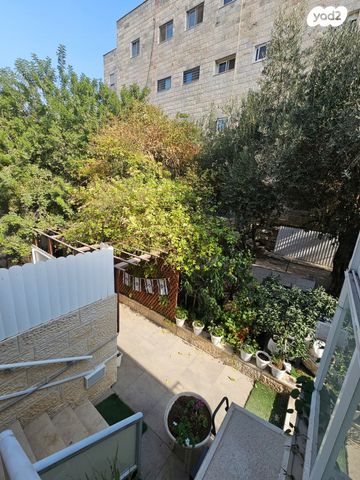דירה, דרך בית לחם 61, בקעה, ירושלים