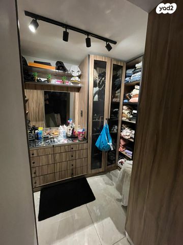 דירת גן, קרית ים