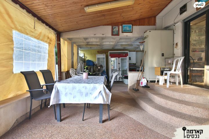 בית פרטי/ קוטג', דוד רזיאל 10, קרית בנימין, קרית אתא