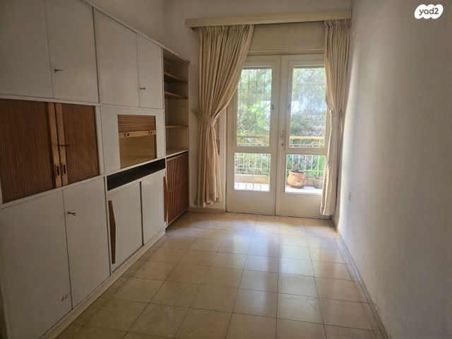 דירת גן, בנימין מטודלה 38, רחביה, ירושלים