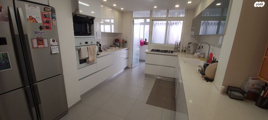 דירה, שמואל תמיר כצנלסון, פסגת זאב, ירושלים