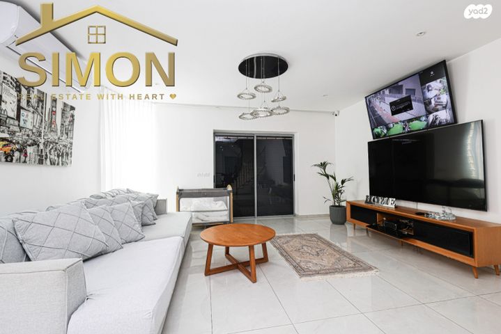 דו משפחתי, שלום שבזי 8, רמת חן ובן ציון, נתניה