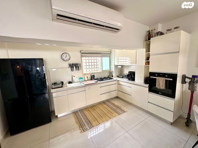 דופלקס, יעקב שבתאי, תל אביב יפו