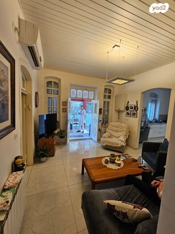 דירה, דרך בית לחם 61, בקעה, ירושלים