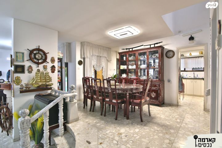 בית פרטי/ קוטג', דוד רזיאל 10, קרית בנימין, קרית אתא