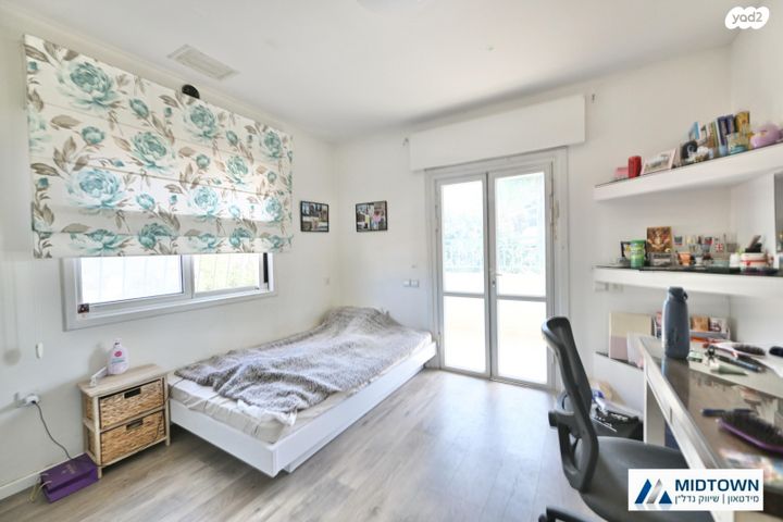 בית פרטי/ קוטג', נחמיה, בית ונוף, כפר סבא