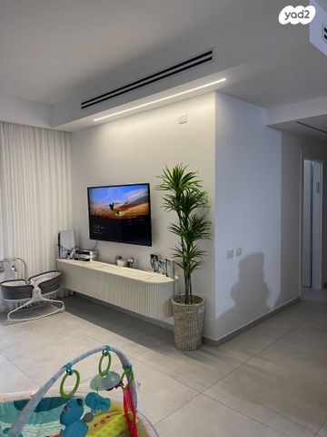 דירה, אריאל שרון 4, נווה שרון / שער העיר, נתיבות