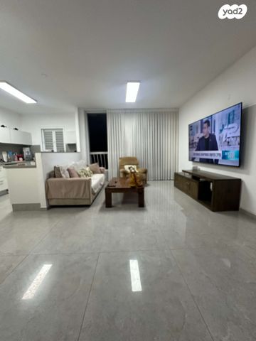 קרן היסוד 30