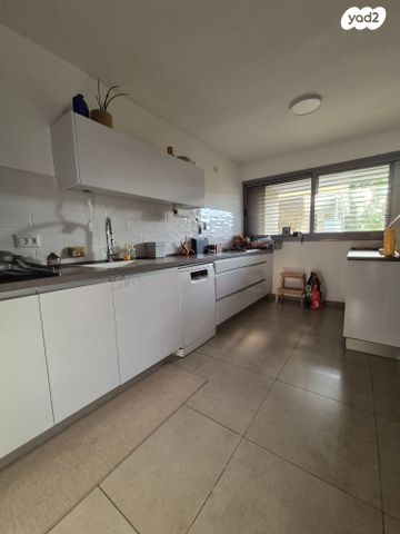 דירה, נאות אפקה ב', תל אביב יפו