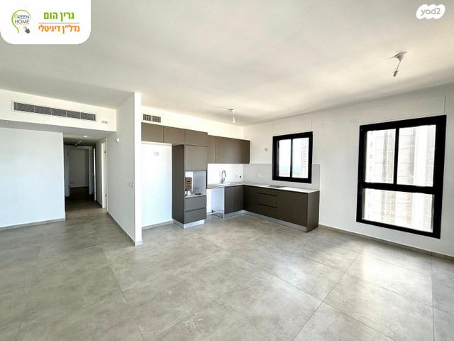 דירה, אמנון ליפקין שחק, נוף הטיילת, נתניה