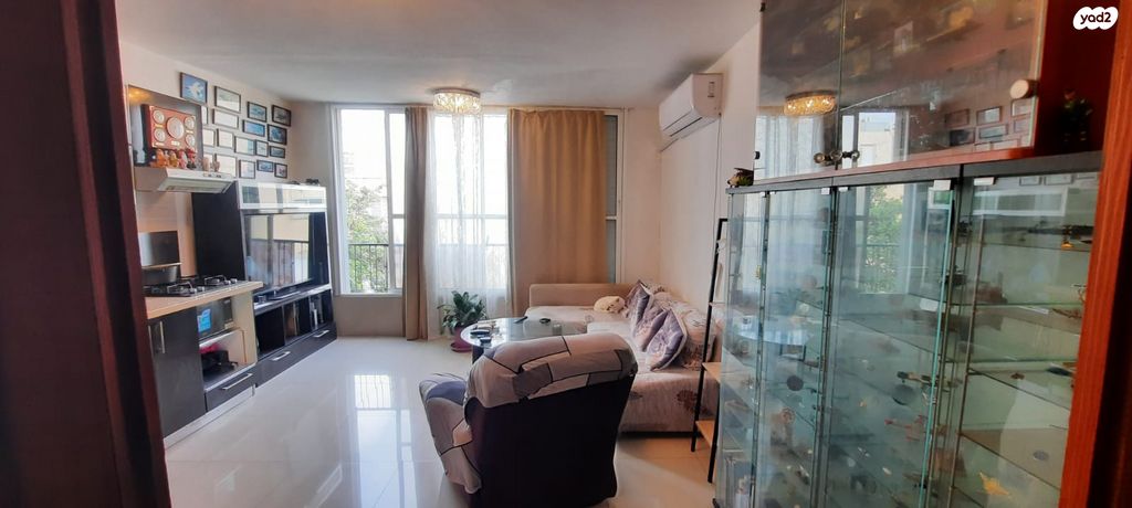 החשמונאים 38