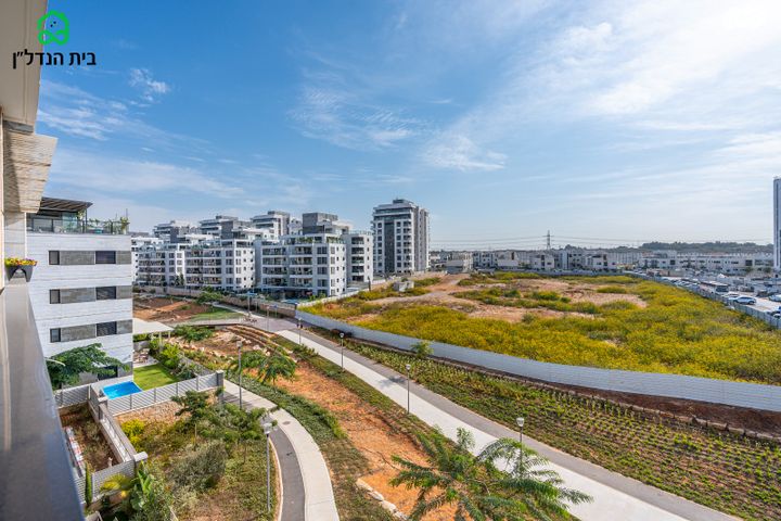 דירה, השולמית, אור ים, אור עקיבא