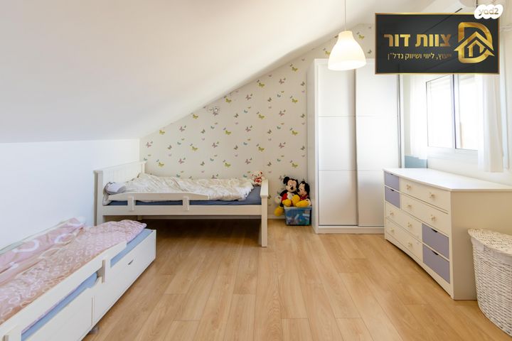 דופלקס, גולן, אלפי מנשה