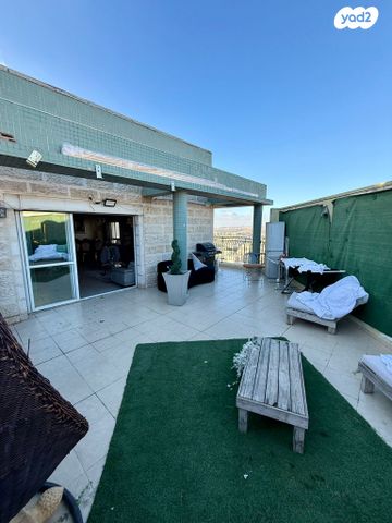 גג/ פנטהאוז, ירמיהו, רוממה, ירושלים