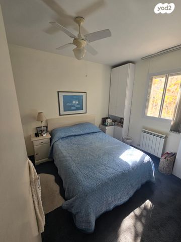 דירה, הגבעה הצרפתית, גבעת שפירא, ירושלים