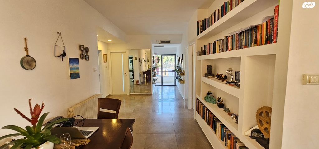 דו משפחתי, פלמ"ח, מעוז ציון ב', מבשרת ציון