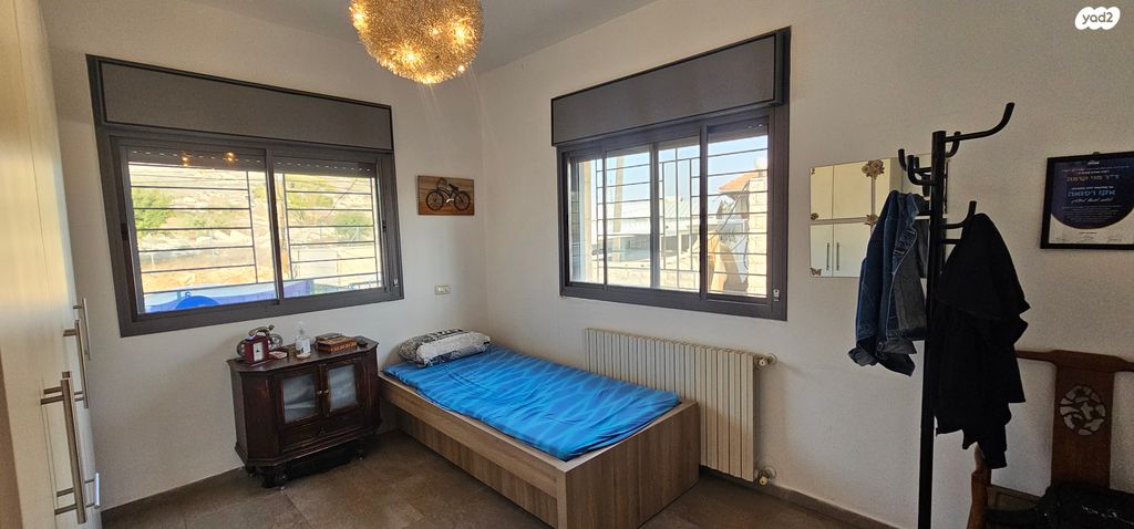 דו משפחתי, פלמ"ח, מעוז ציון ב', מבשרת ציון