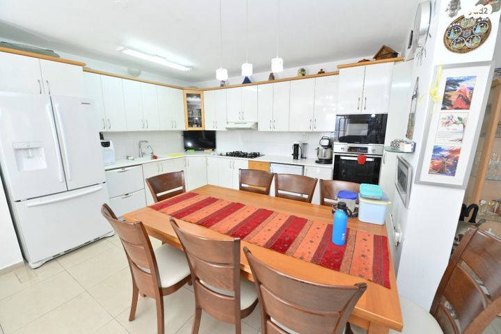 דירה, פליקס פרנקפורטר, רמות, ירושלים