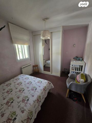 דירה, הגבעה הצרפתית, גבעת שפירא, ירושלים