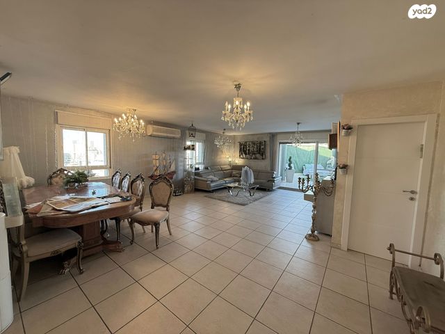 גג/ פנטהאוז, ירמיהו, רוממה, ירושלים