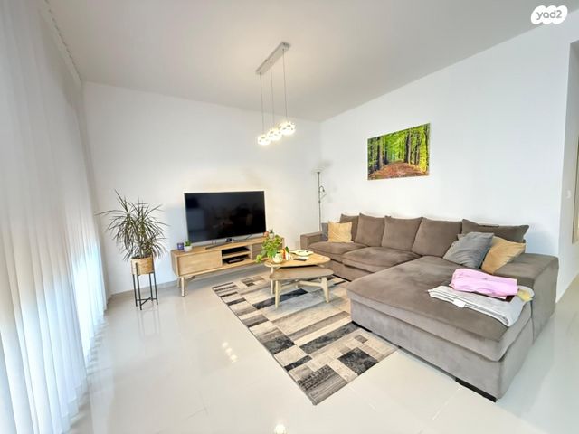 שדרות הנשיא וייצמן 