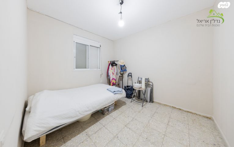 דירת גן, הנגב 43, אריאל