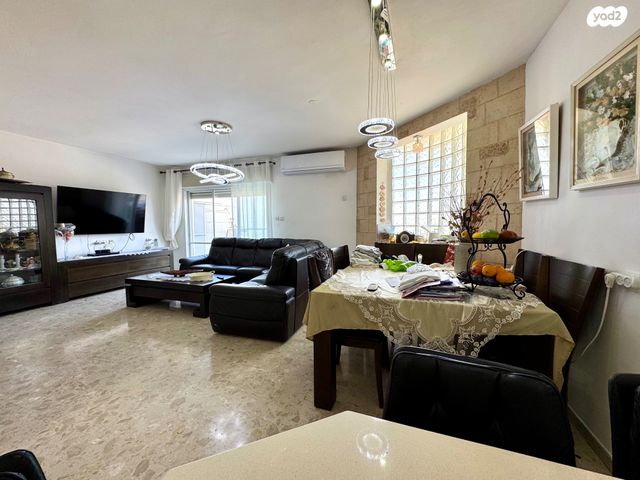 גג/ פנטהאוז, רמת אלמוגי, חיפה