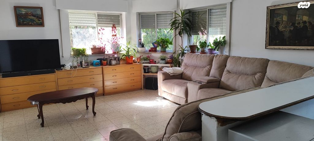 המושבה היוונית