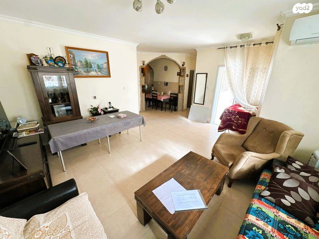 דירה, דוד הראובני 17, נווה מנחם, באר שבע