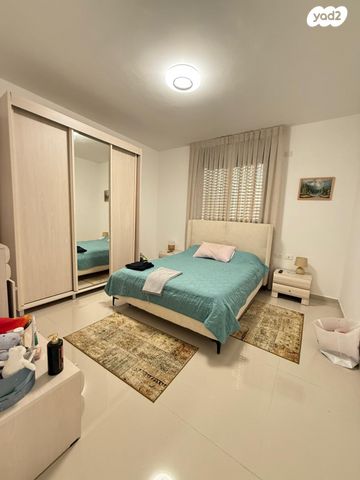 דירה, שדרות הנשיא וייצמן, רח' הנשיא צפון, חדרה