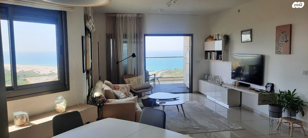 שדרות רחבעם זאבי 