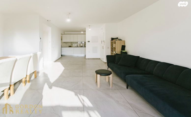 דירה, השלושה, נווה שמיר רמת בית שמש ה-1, בית שמש