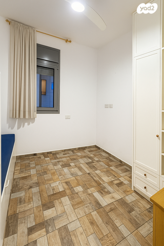 דירה, חרוזים, רמת גן