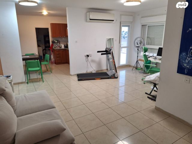 גג/ פנטהאוז, כרמיאל