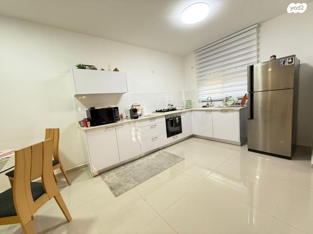 דירה, שדרות הנשיא וייצמן, רח' הנשיא צפון, חדרה