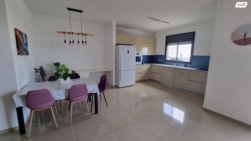 דירה, גבעת כלניות, יקנעם עילית