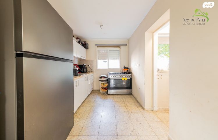 דירת גן, הנגב 43, אריאל