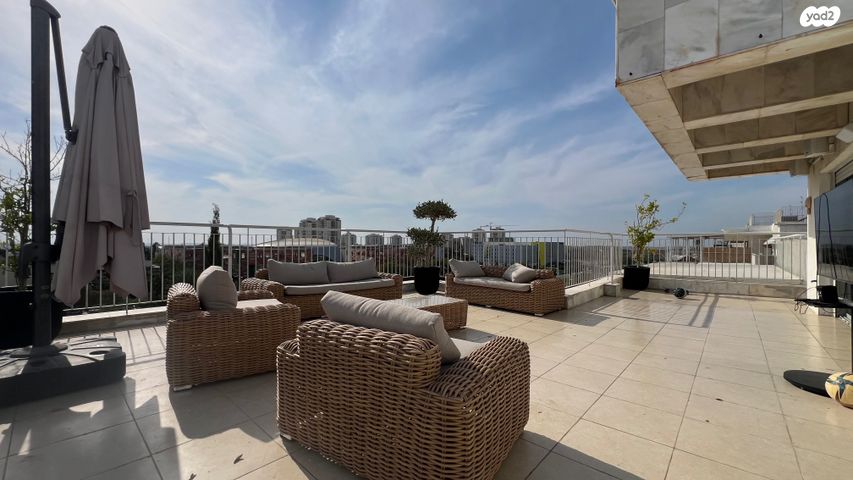 גג/ פנטהאוז, נאות שקמה, ראשון לציון