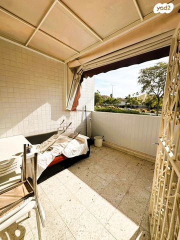 דירה, דוד הראובני 17, נווה מנחם, באר שבע