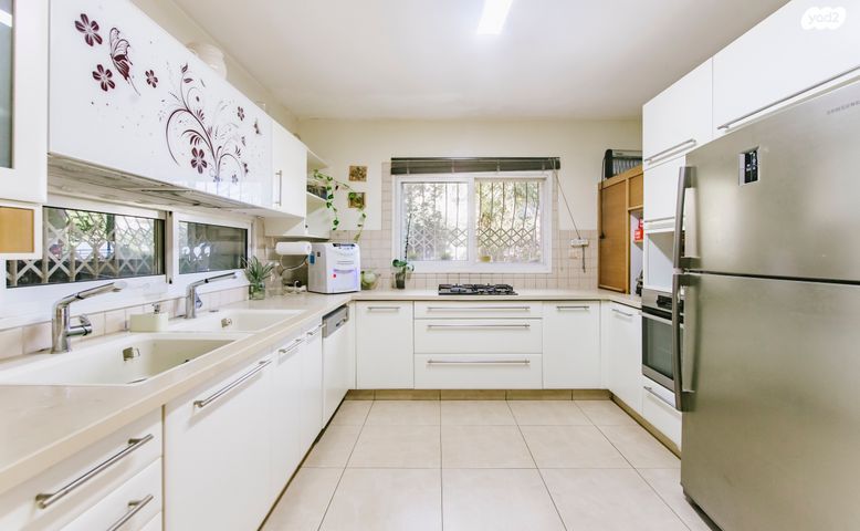 דו משפחתי, נאות מרגלית, הדר גנים, פתח תקווה