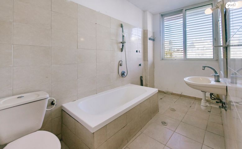 דירה, שבטי ישראל, גבעת סוקולוב, בני ברק