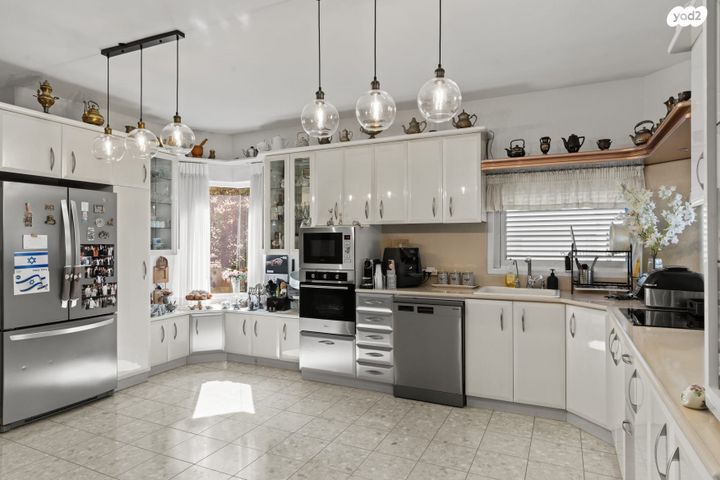 בית פרטי/ קוטג', הסנפיר, נווה ים, ראשון לציון