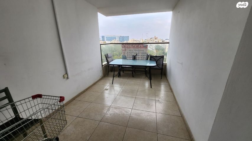 דירה, הר הצופים 38, קרית שרת מזרח, חולון