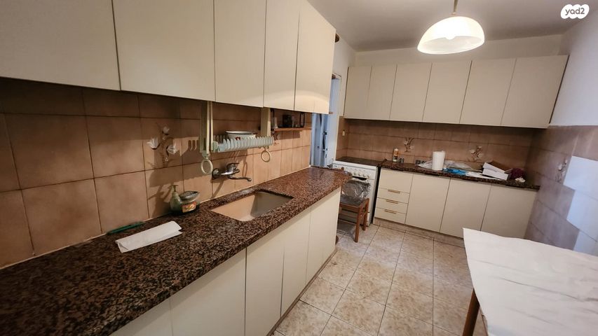 דירה, הר הצופים 38, קרית שרת מזרח, חולון